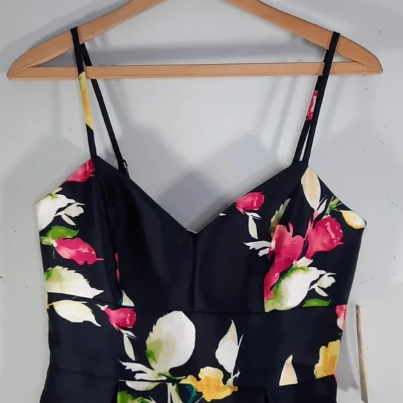 NWT ELIZA J. NAVY/FLORAL( YELLOW, PINK & WHITE) DRESS SZ 4 - Picture 2 of 11
